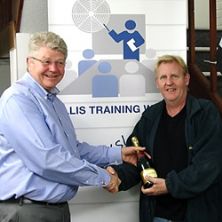 Ellis Training passes its 1,000th F-gas student